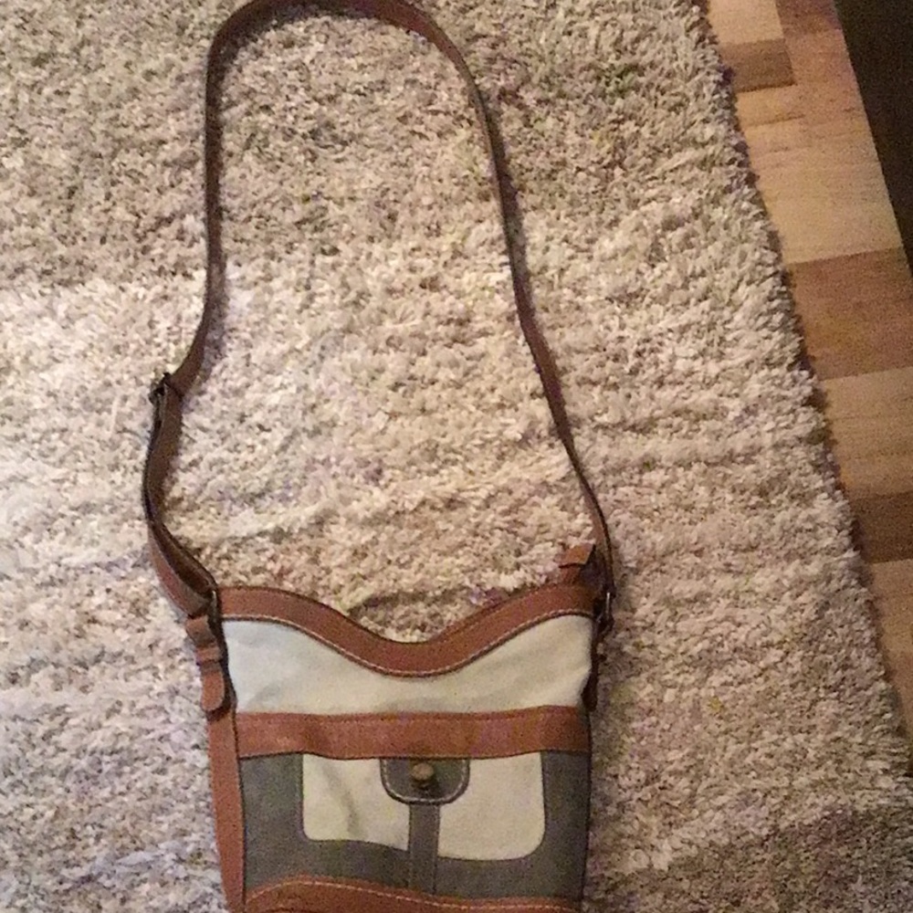 b.o.c. Crossbody purse excellent condition